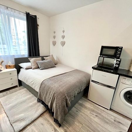 Cosy Studio Flat London Eksteriør bilde
